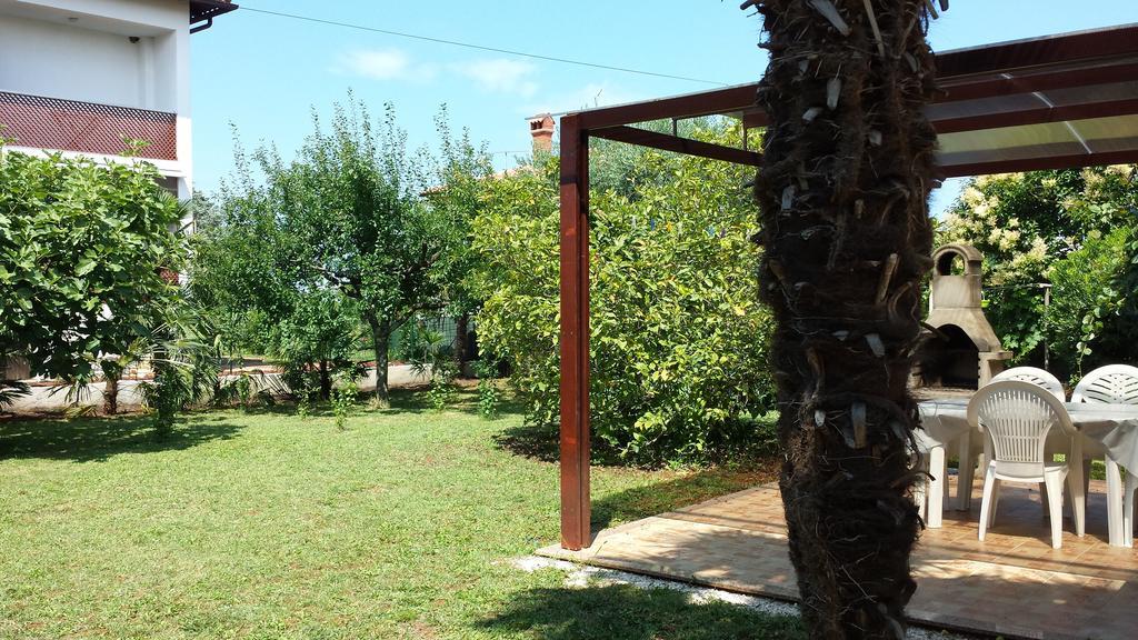 Apartments Lana Umag Rum bild