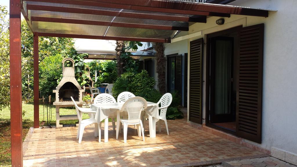 Apartments Lana Umag Rum bild